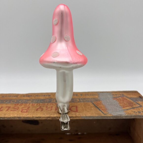 Vintage Martha Stewart Pink & White Polka Dot Mushroom Christmas Tree Clip-On Or - Picture 2 of 3